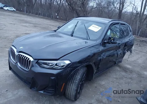 2022 BMW X3 xDrive30I z USA, uszkodzony, nr VIN 5UX53DP05N9L05280